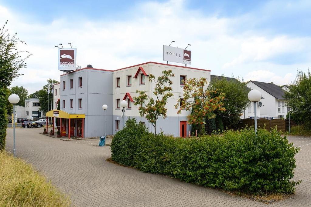 Bon Marche Hotel Bochum Exteriör bild