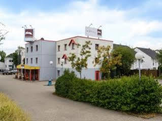 Bon Marche Hotel Bochum Exteriör bild